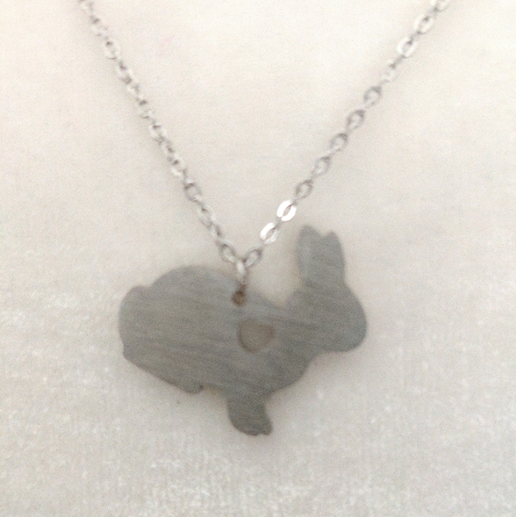 Stainless steel bunny charm & 18" necklace - Picture 4 of 5
